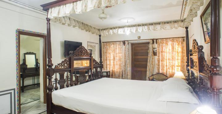 Palace Hotel