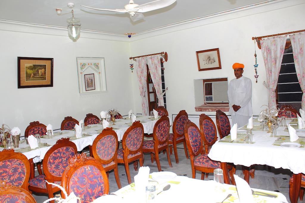 Palace 3* Pushkar